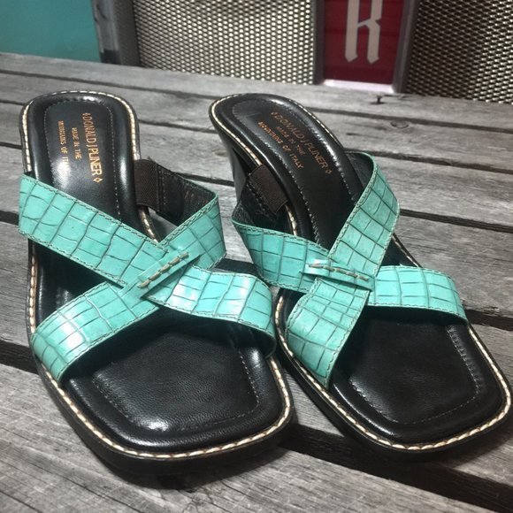 DONALD J PLINER Square Toe Criss Cross Faux Aligator Mule Sandal Slip‎ On - Picture 2 of 7